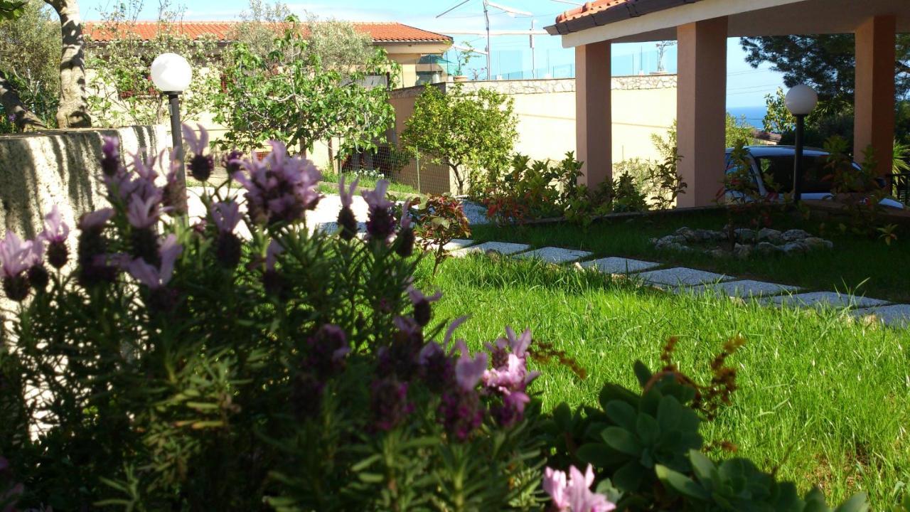 Borgo Marinaro Bed & Breakfast Marina di Camerota Exterior foto
